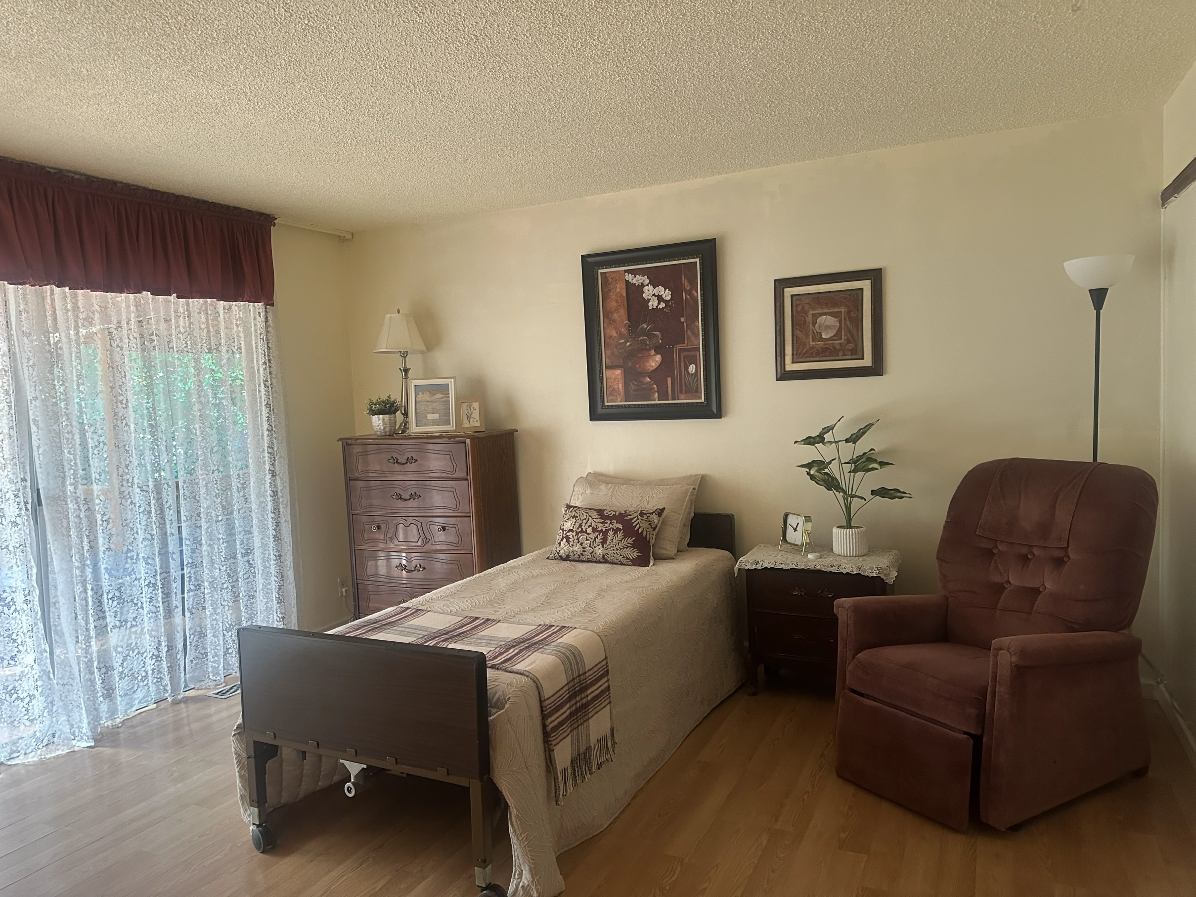 Room 5 at Gines Residential Care Home